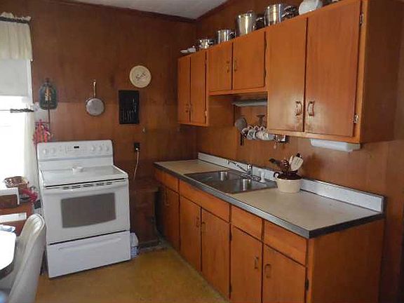 2nd image of 406 W Jefferson St