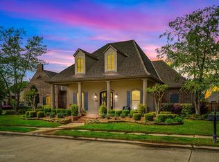 301 Paris Pl, Bossier City, LA 71111