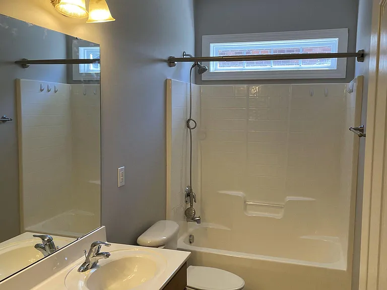 414 Deer Brush Ln — Photo 13