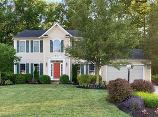 5056 Fitch Dr, Sheffield Village, OH 44054