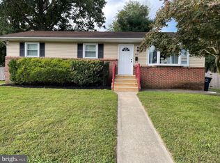 402 8th Ave, Lindenwold, NJ 08021