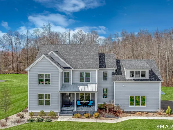 4B Turkey Roost Road, Newtown, CT 06482