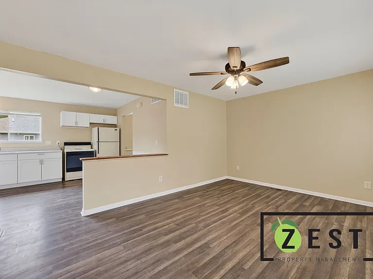 39483 Marne Ave — Photo 2