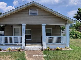 816 Indian Ave, Rossville, GA 30741