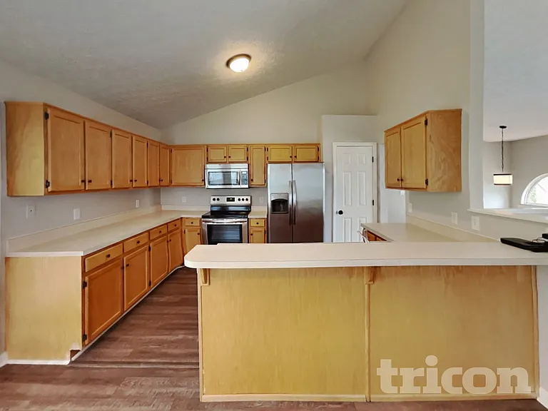 154 Braxton Park Ln — Photo 5