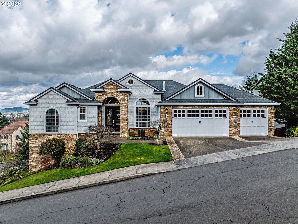 1st image of 8512 SE Constance Dr