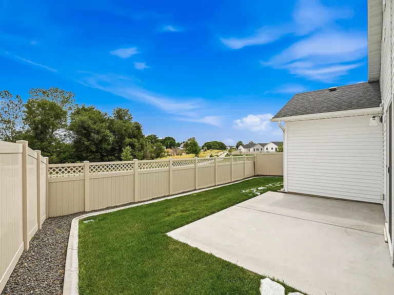 406 Hildago Way — Photo 44