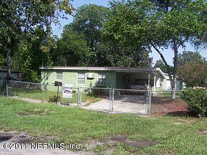 3rd image of 10424 Wooster Dr