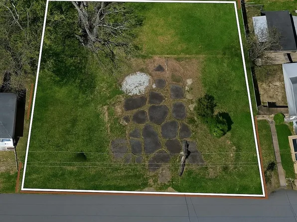 99999 Webb St #12, Marion, NC 28752