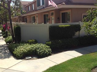 8482 E Arrowhead Way, Anaheim, CA 92808