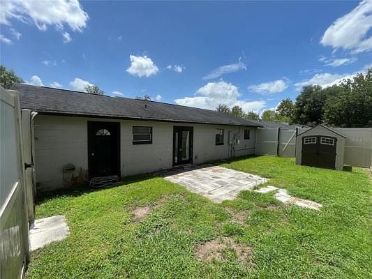 3rd image of 1073 Princewood Dr
