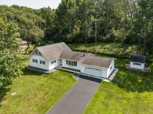 28937 505th St, Elgin, MN 55932