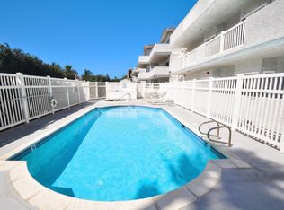 446 Monterey Blvd APT B1, Hermosa Beach, CA 90254