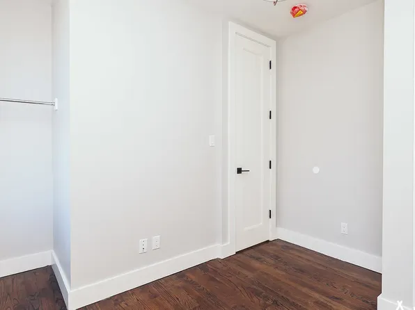 1809 Saint John's Place image 1 of 3