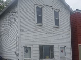 3048 Main St, Claridge, PA 15623