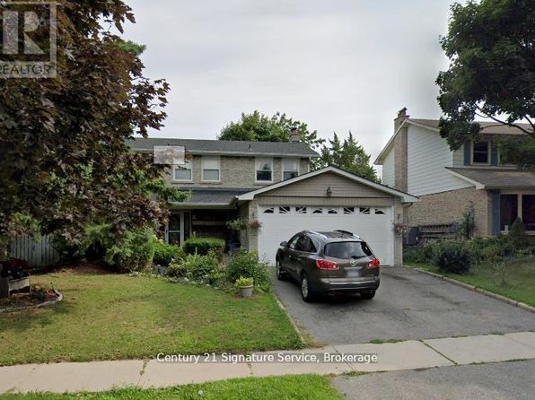 793 Eyer Dr, Pickering, ON L1W 2K2