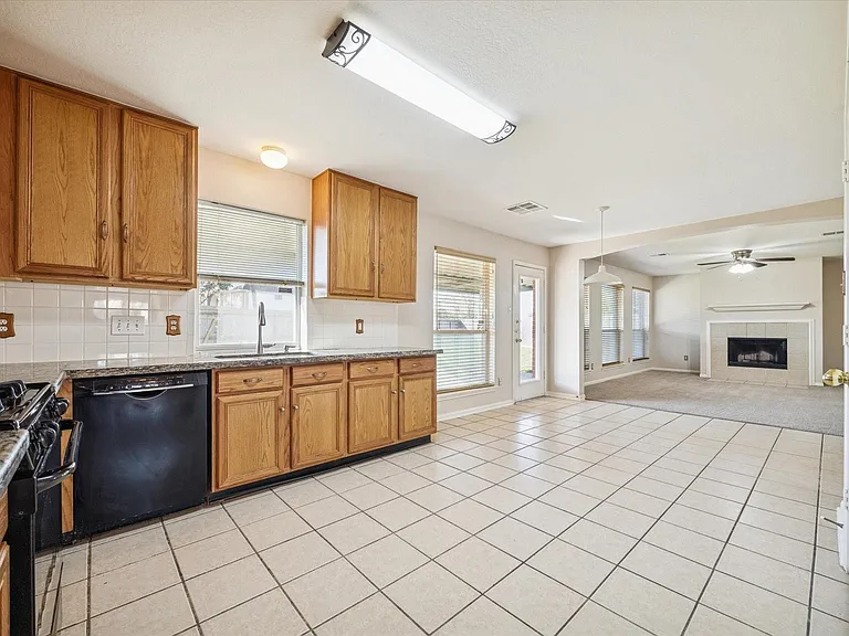 6227 Sentry Park Ln — Photo 15