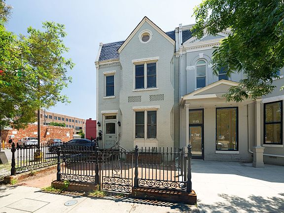 2nd image of 1113 W Main St #A