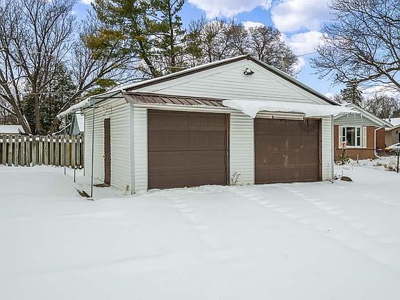 4th image of 1721 Nixon Ct