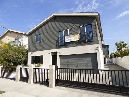 1258 N Hobart Blvd Photo 1