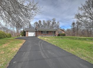 4002 Old Jonesborough Rd, Jonesborough, TN 37659