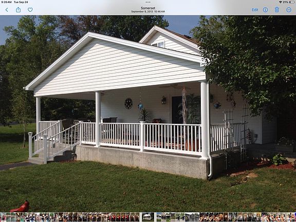 3rd image of 1071 Lakeview Dr