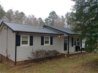 338 Sawyersville Rd, Asheboro, NC 27205