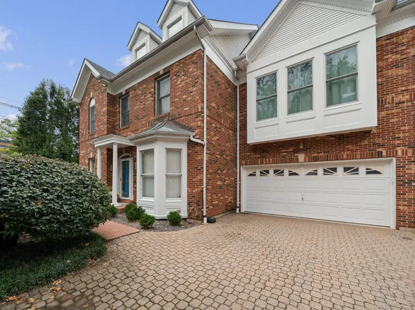 145 N Bemiston Ave, Saint Louis, MO 63105