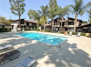 19630 Saticoy St UNIT 2, Reseda, CA 91335