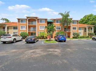 1280 Wildwood Lakes Blvd APT 106, Naples, FL 34104