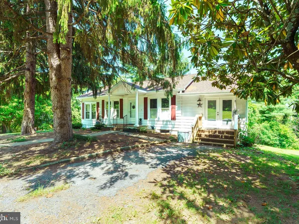 1837 E Lee Hwy, New Market, VA 22844