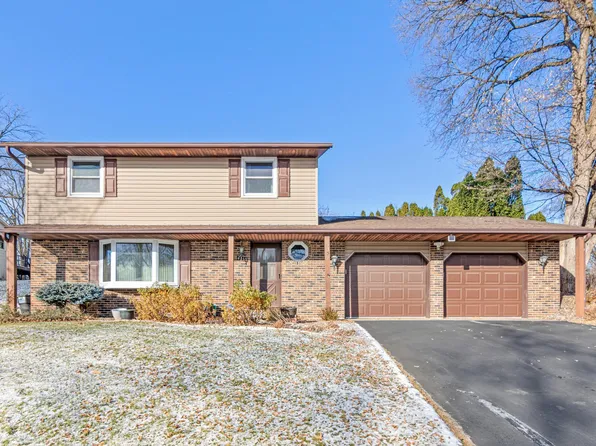 4359 Svensk Ln, Eagan, MN 55123