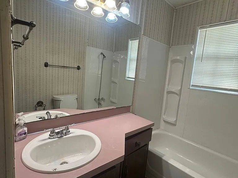 1705 Melody Dr — Photo 14