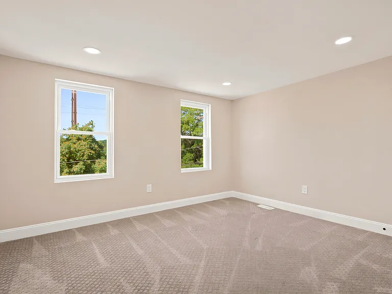 4861 Umbria St — Photo 12