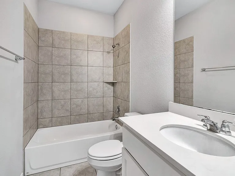 216 Syrah Ct — Photo 11