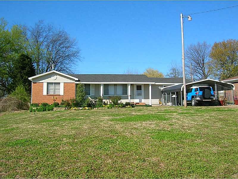 1st image of 312 Meyer Dr