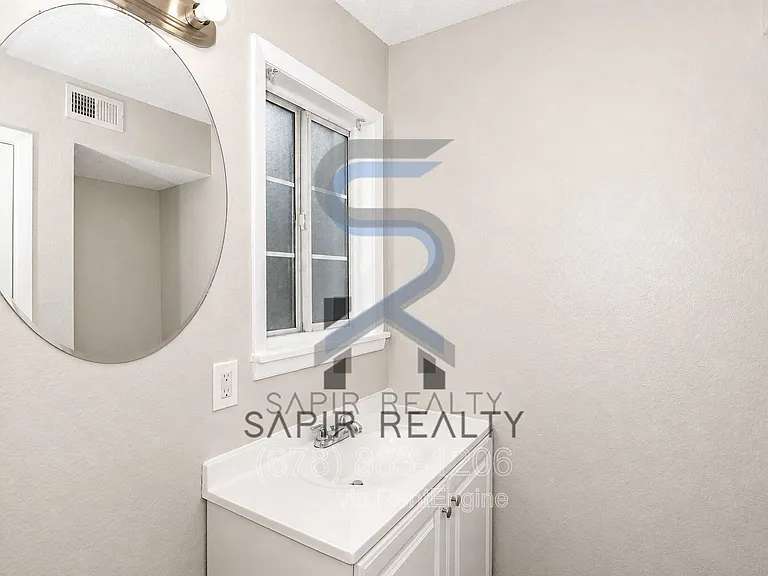 2045 Alison Ct SW #3 — Photo 12