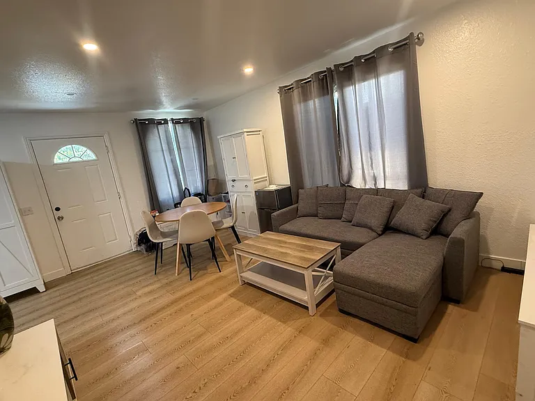 4101 4th Ave #4 — Photo 9