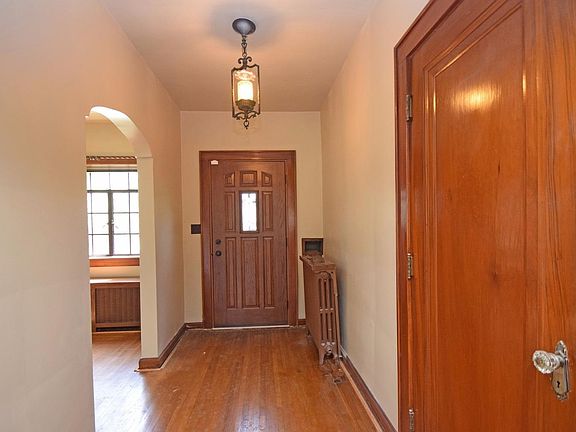 2nd image of 6259 Hamilton Ave