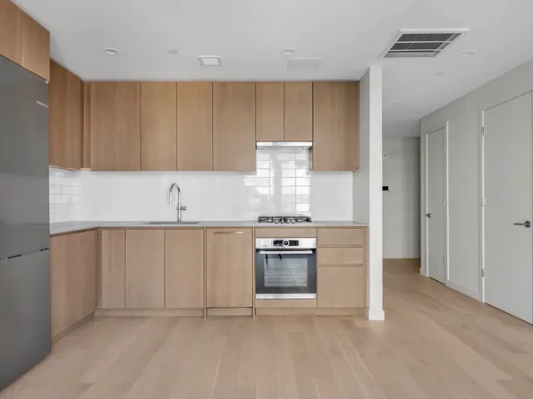 131-02 A 40th Road image 32 of 42