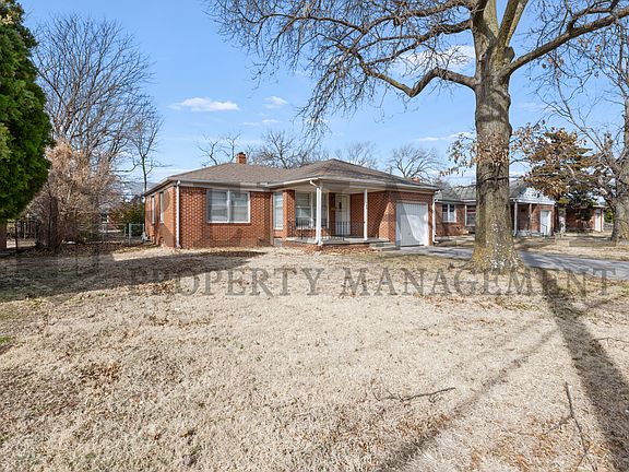 2nd image of 363 N Woodlawn Blvd