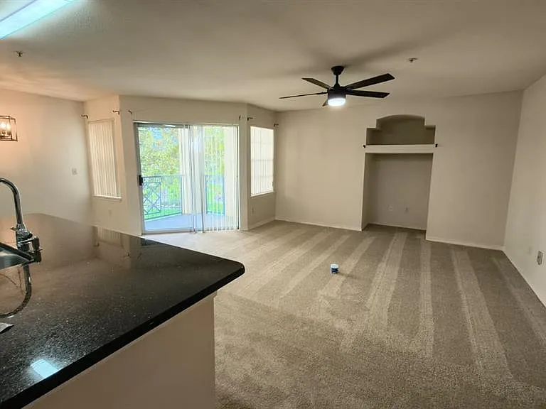 7340 Westpointe Blvd #326 — Photo 15
