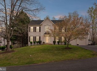 4038 Towhee Ct, Woodbridge, VA 22193