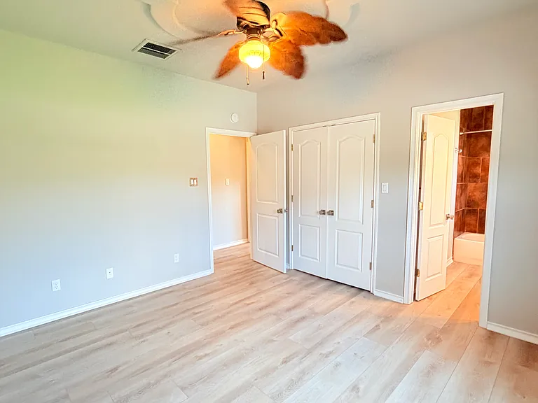 412 Shayla Ln — Photo 28