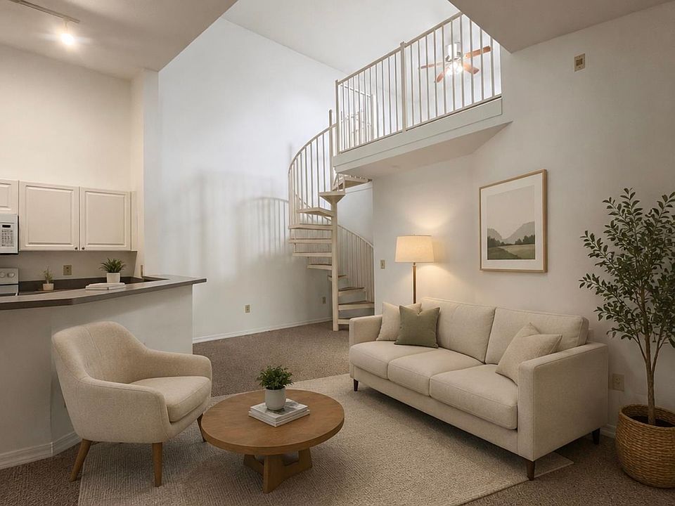 1st image of 17201 Harbour Vista Cir