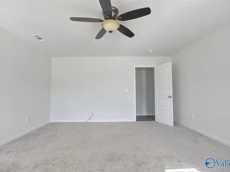 304 Fenrose Dr — Photo 21