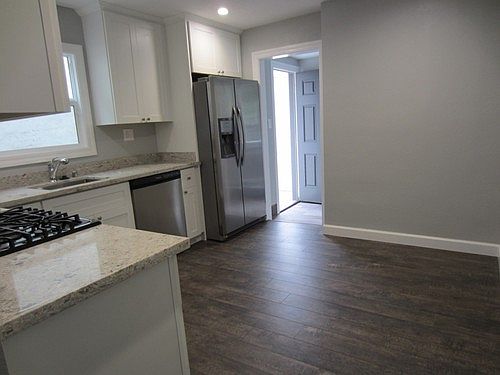 2nd image of 336 N Ellsworth Ave #1