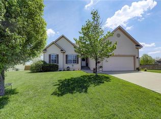 645 S Cedar St, Gardner, KS 66030