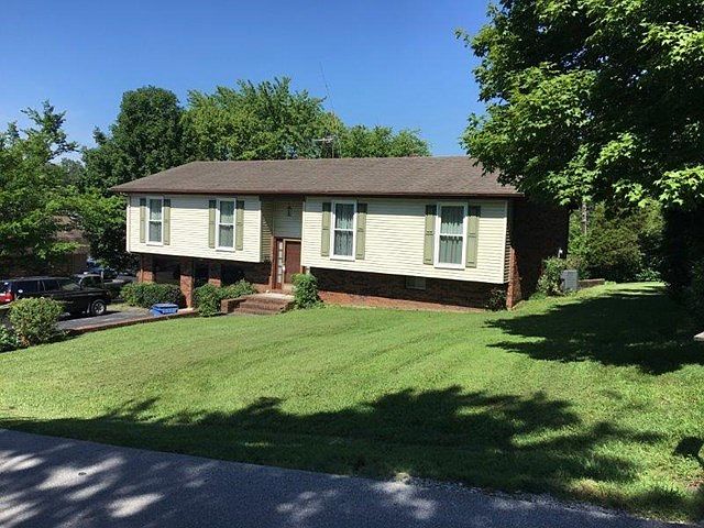 1st image of 316 Green Acres Dr