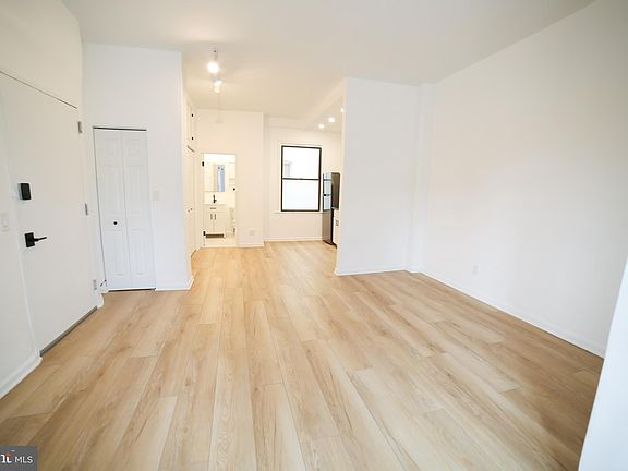 3rd image of 1822 15th St NW APT 107